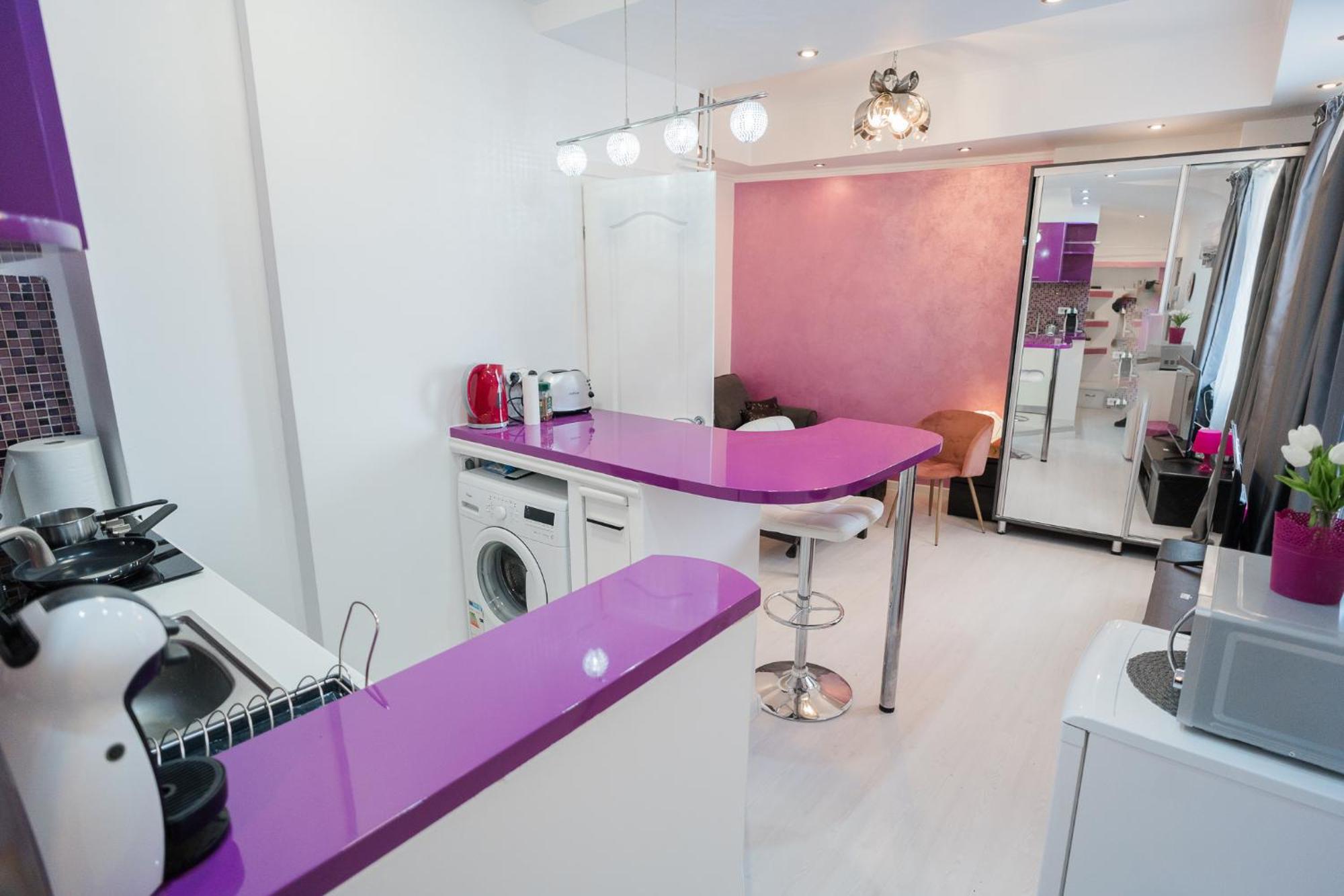 Ultra Central White & Lila Studio Букурещ Екстериор снимка
